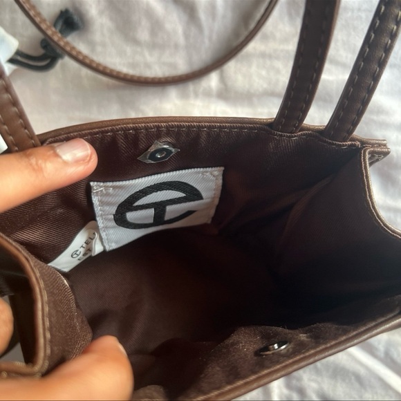 Telfar bag - Picture 4 of 6